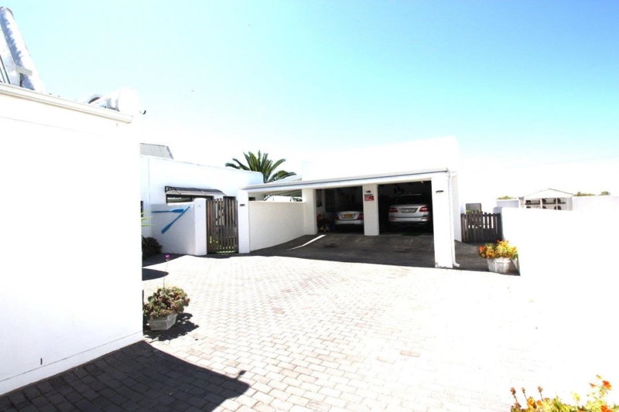 5 Bedroom Property for Sale in Dwarskersbos Western Cape